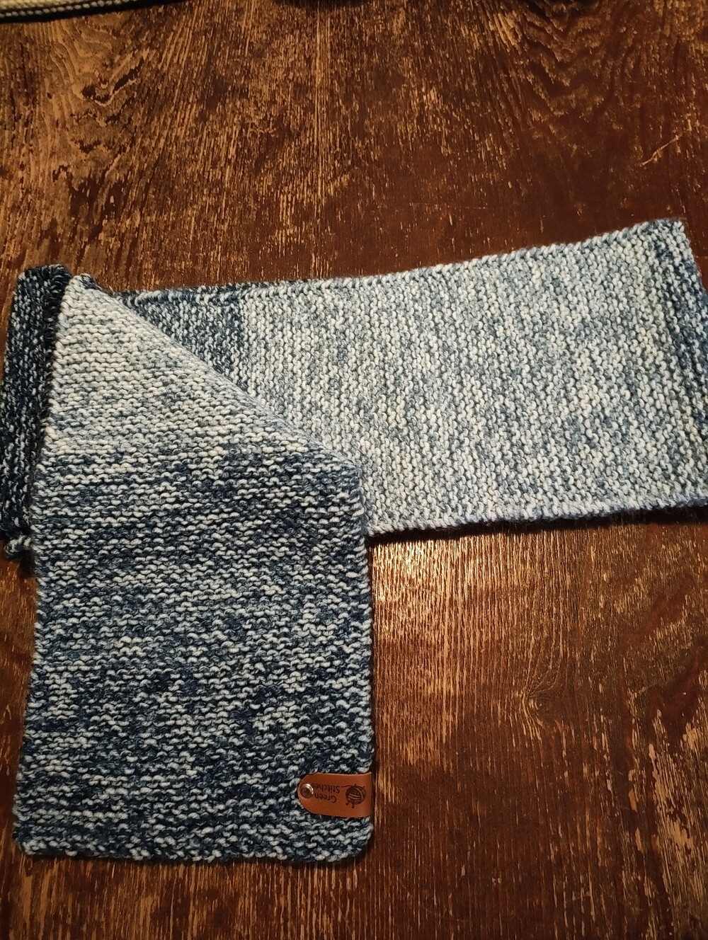 Two-Tone Blue Knit Women's Scarf